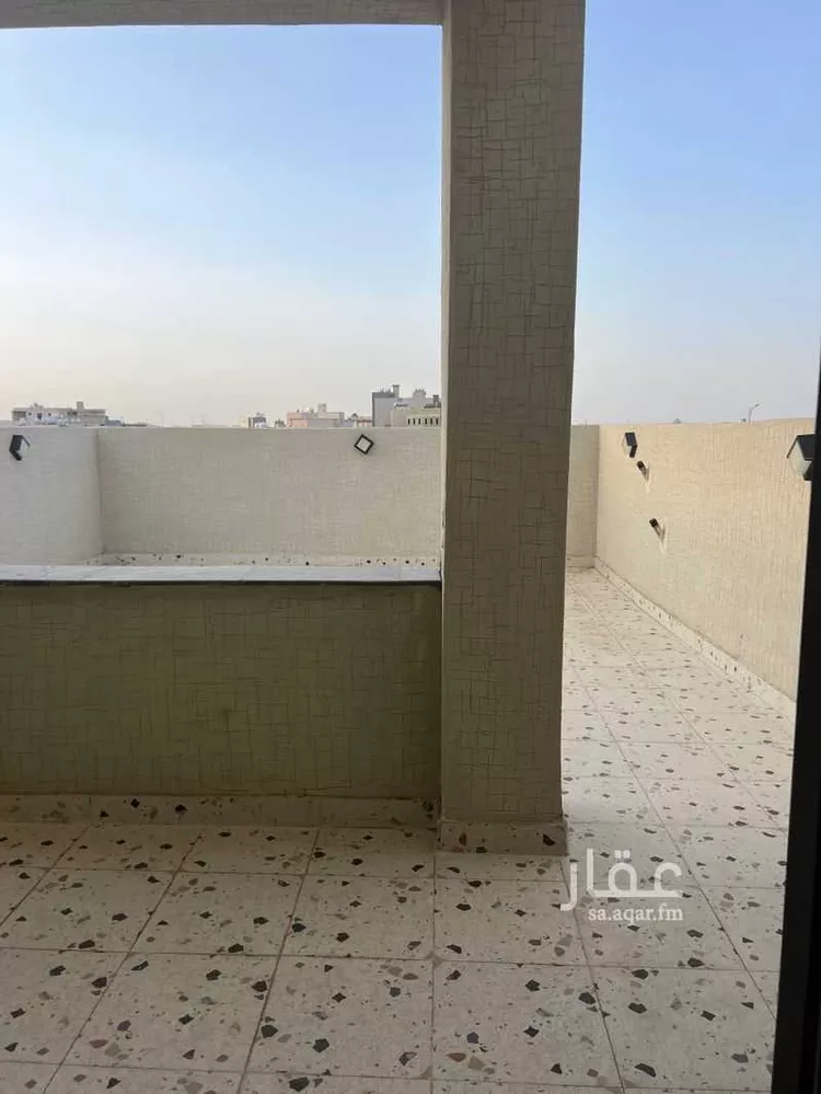 فيلا للبيع في شارع كتيفة, حي الغدير, مدينة أبها, منطقة عسير صورة 3