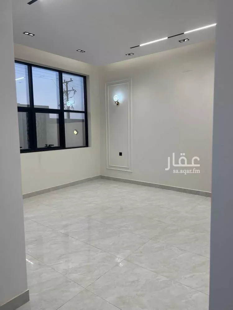 فيلا للبيع في شارع كتيفة, حي الغدير, مدينة أبها, منطقة عسير صورة 4