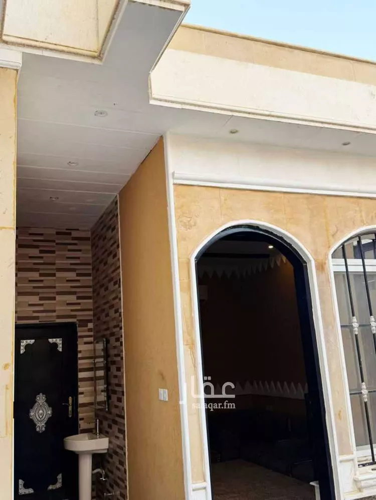 فيلا للإيجار في شارع الحارث بن حاطب الجمحي, حي العوالي, مدينة الرياض, منطقة الرياض صورة 3