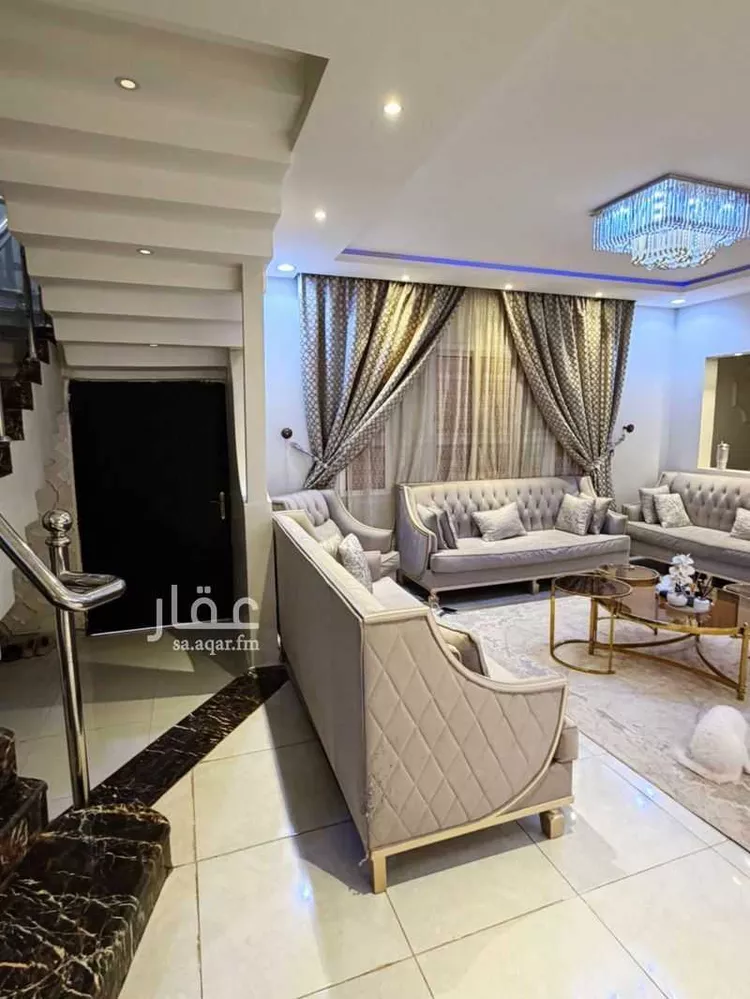 فيلا للإيجار في شارع الحارث بن حاطب الجمحي ، حي العوالي ، الرياض ، منطقة الرياض 19