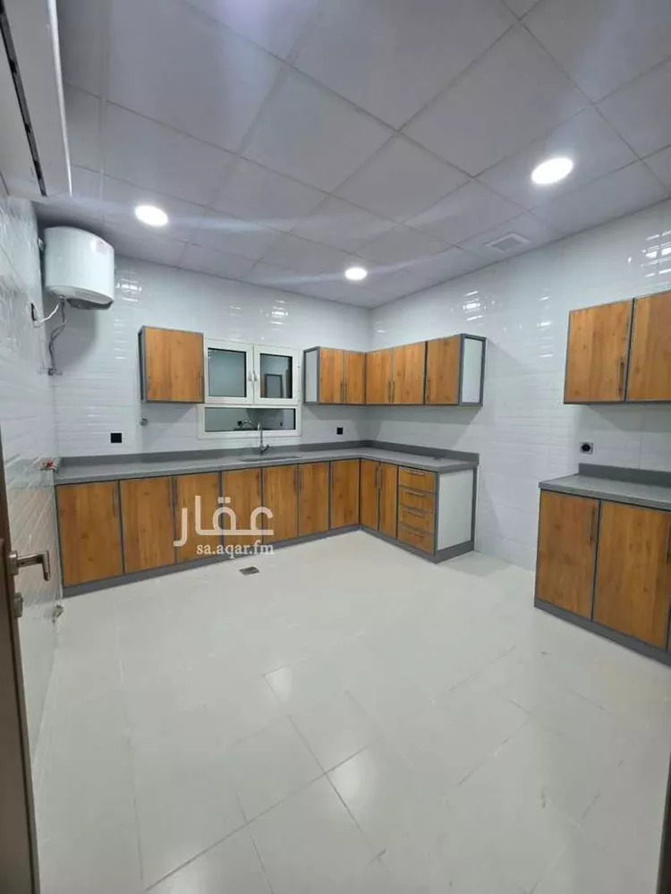 شقة للإيجار في شارع الامير هذلول ابن عبدالعزيز, حي مدينة العمال, مدينة الخبر, المنطقة الشرقية