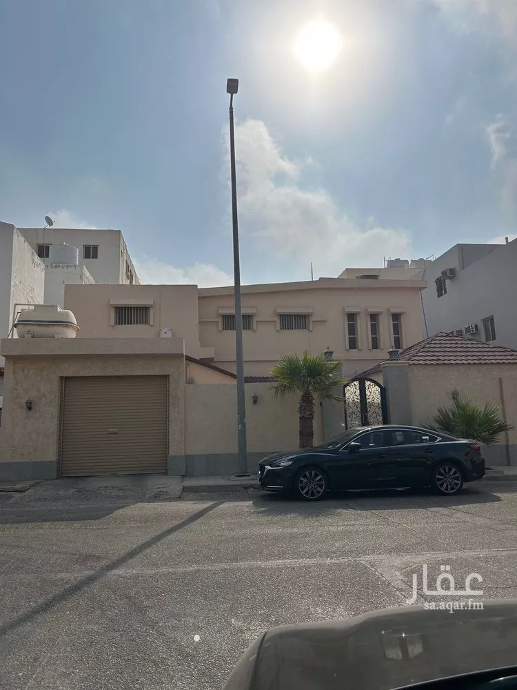 فيلا للبيع في شارع الامير مشهور بن عبدالعزيز, حي مدينة العمال, مدينة الخبر, المنطقة الشرقية صورة 2