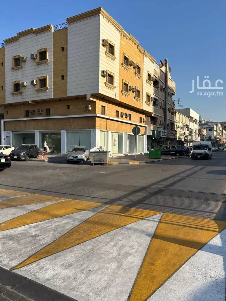 محل للإيجار في شارع مكة المكرمة, حي الثقبة, مدينة الخبر, المنطقة الشرقية
