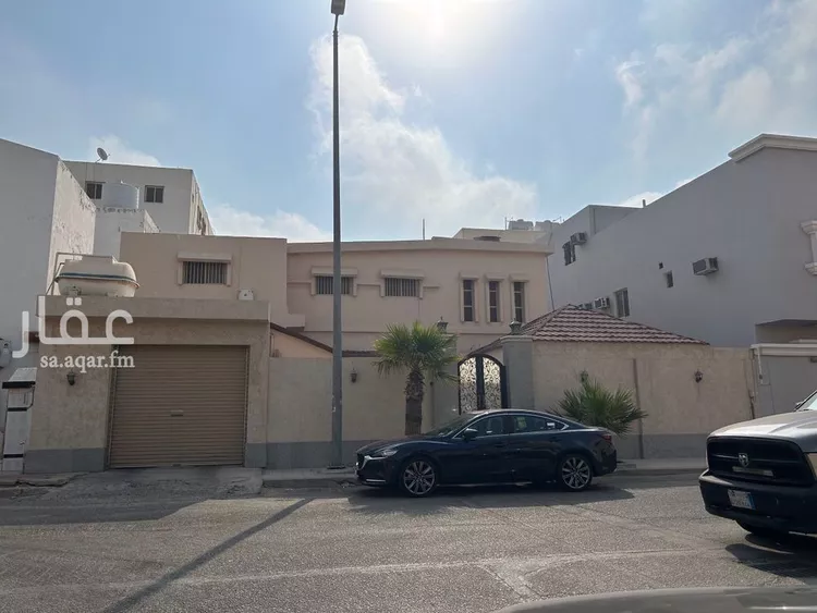 فيلا للبيع في شارع الامير مشهور بن عبدالعزيز, حي مدينة العمال, مدينة الخبر, المنطقة الشرقية