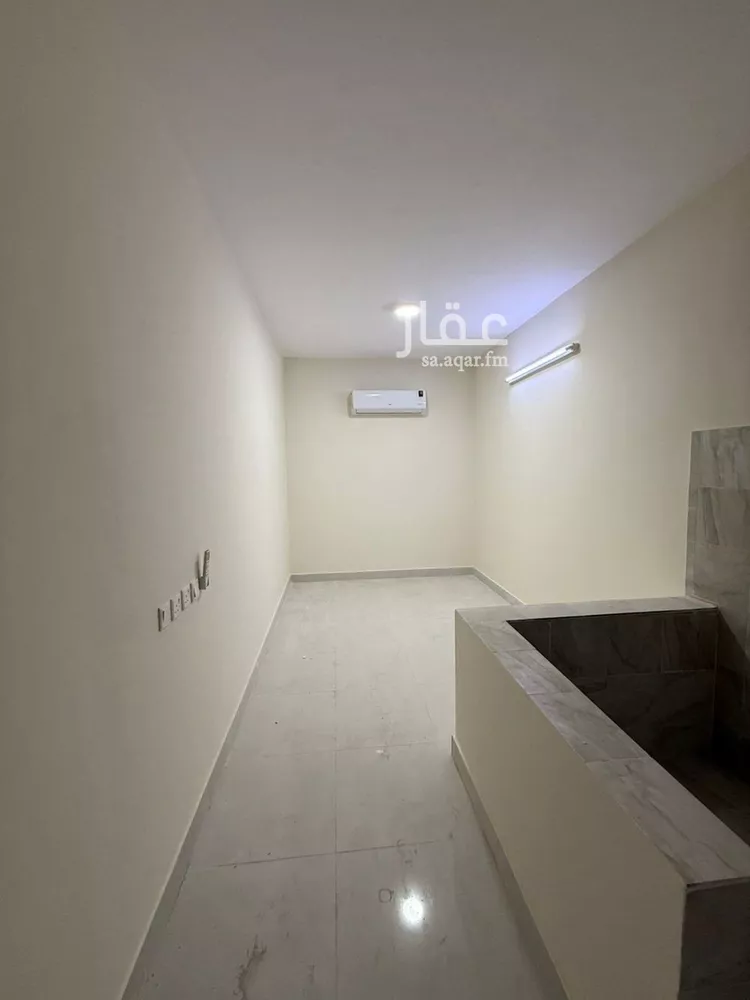 شقة للإيجار في شارع الطائرة, حي إشبيلية, مدينة الرياض, منطقة الرياض صورة 3