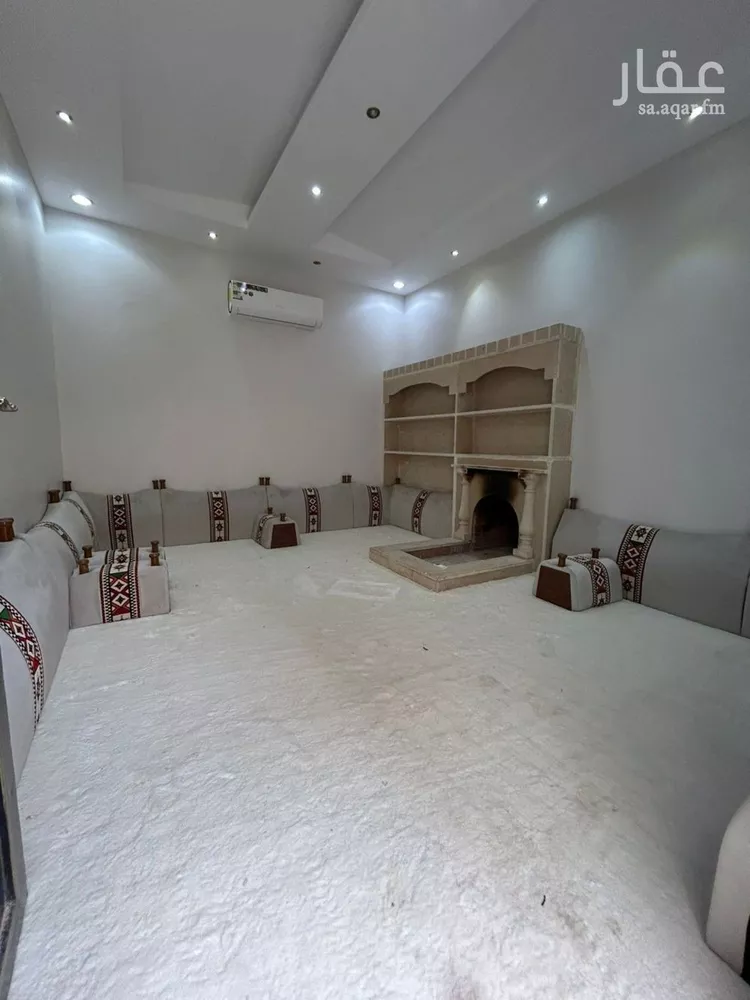 فيلا للإيجار في شارع حسن حسني عبدالوهاب, حي الرمال, مدينة الرياض, منطقة الرياض صورة 4