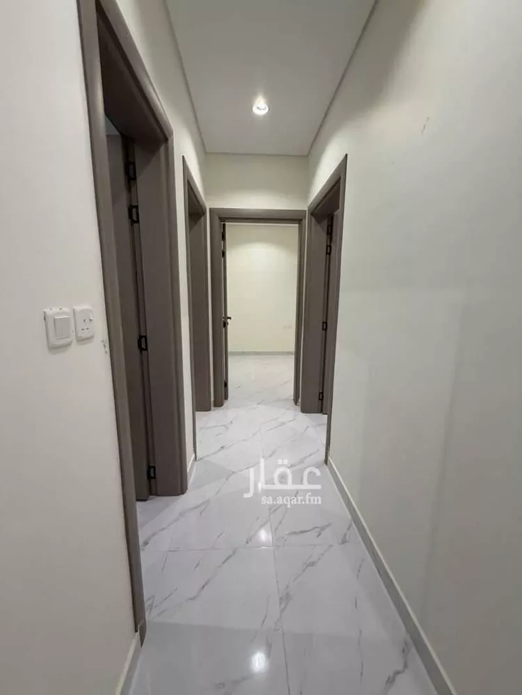 دور للإيجار في شارع جندب بن كعب, حي الضباط, مدينة الرياض, منطقة الرياض صورة 2