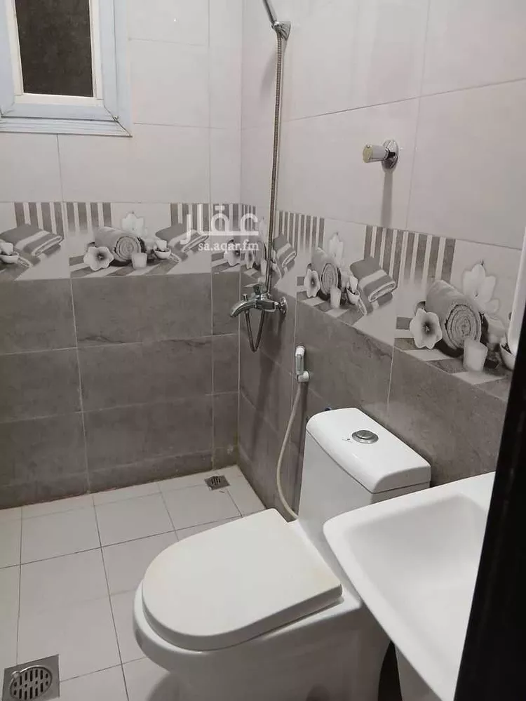 شقة للإيجار في شارع أبي حيان الغرناطي, حي الملك عبدالعزيز, مدينة الرياض, منطقة الرياض 7