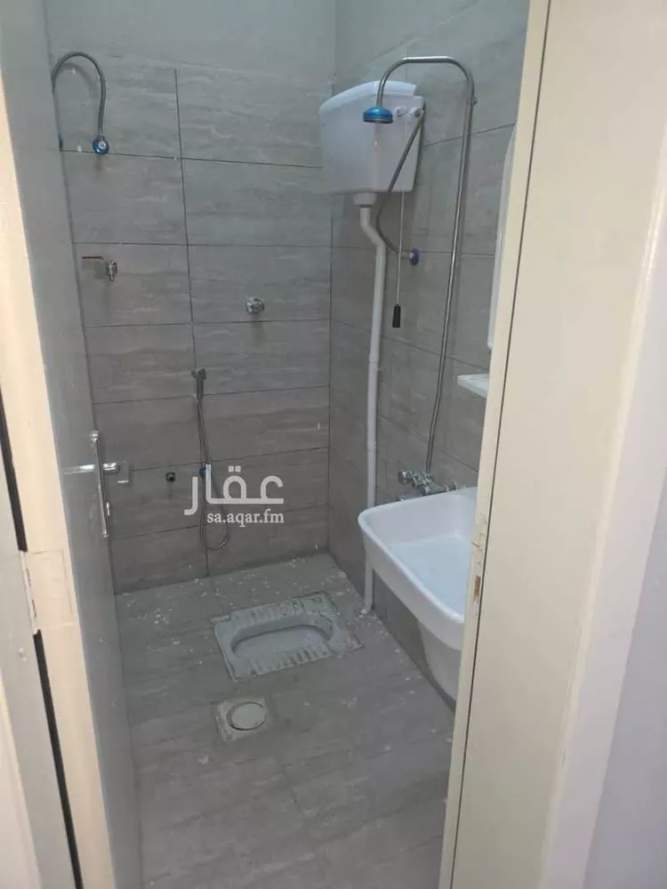 عمارة للإيجار في شارع ابن أكثم, حي الدوبية, مدينة الرياض, منطقة الرياض 14
