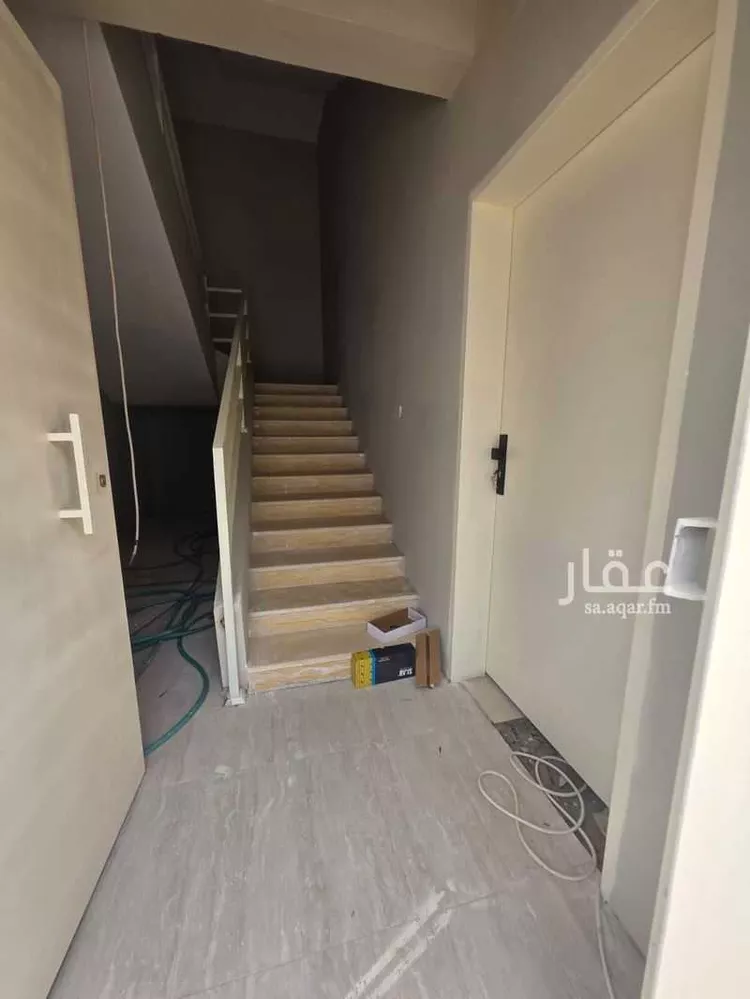عمارة للإيجار في شارع ابن أكثم, حي الدوبية, مدينة الرياض, منطقة الرياض 8