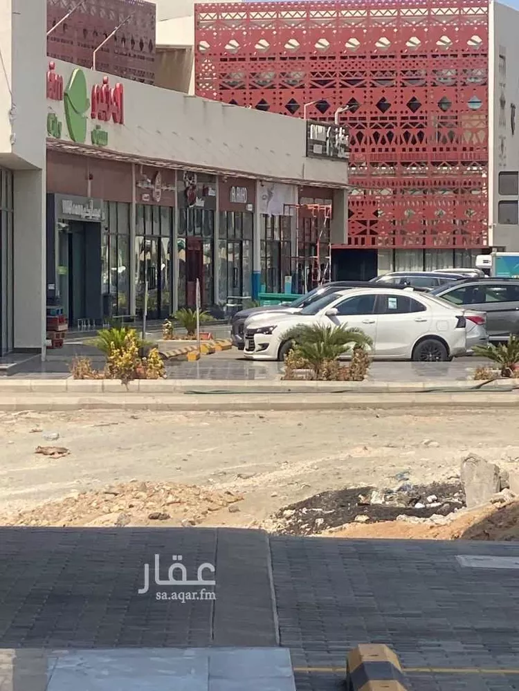 Shop for Rent in Jeddah Al Shera'a صورة 5