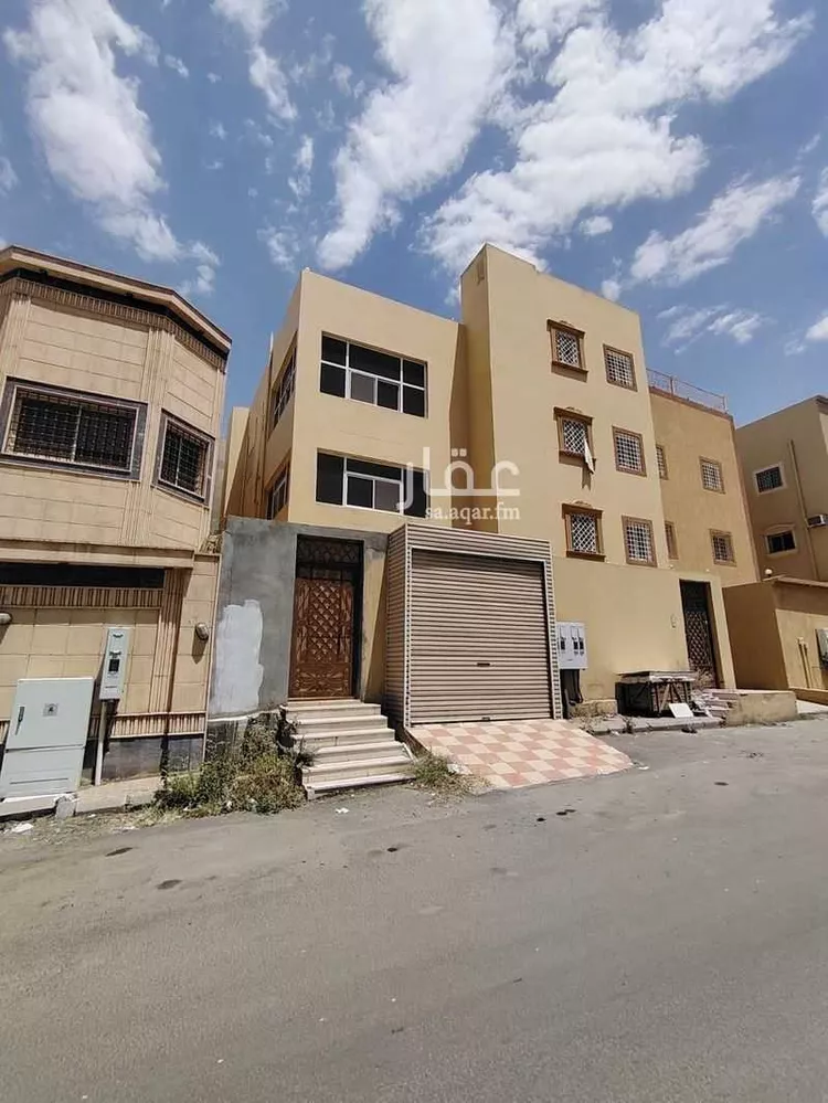 عمارة للبيع في شارع شرق دومه الجندل, حي الغدير, مدينة ابها, منطقة عسير صورة 5