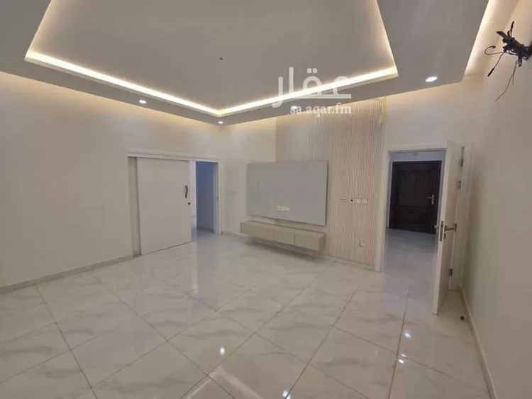 فيلا للإيجار في شارع شارع أوس بن الصامت, حي النزهة, مدينة رابغ, منطقة مكة المكرمة صورة 2