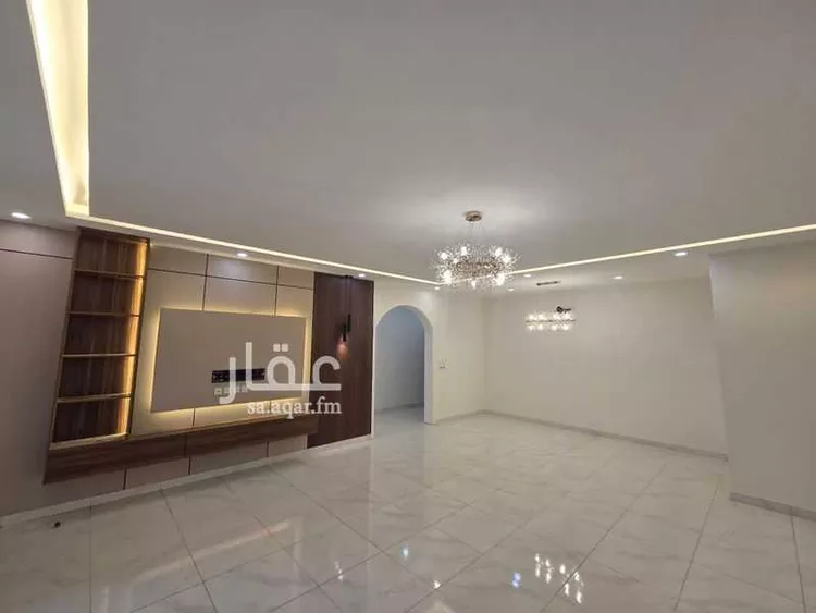 فيلا للإيجار في شارع شارع أوس بن الصامت, حي النزهة, مدينة رابغ, منطقة مكة المكرمة