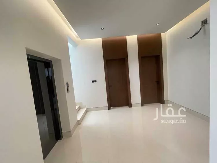 فيلا للبيع في شارع عثمان بن عمر, حي العارض, مدينة الرياض, منطقة الرياض صورة 2