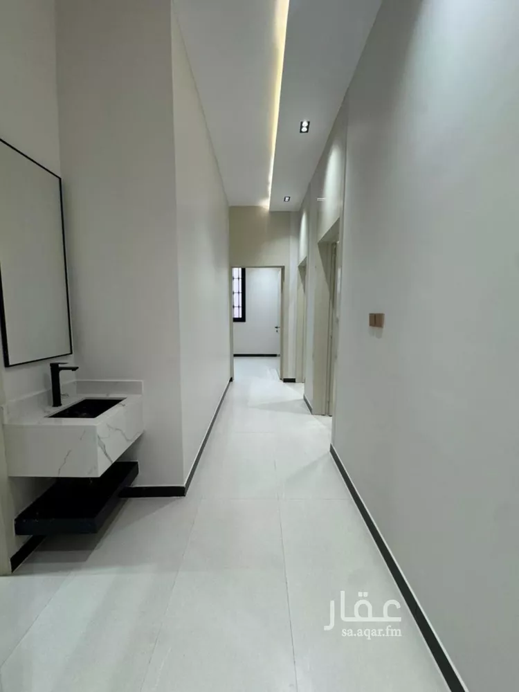 دور للبيع في شارع ابن خزيم, حي السعادة, مدينة الرياض, منطقة الرياض صورة 4