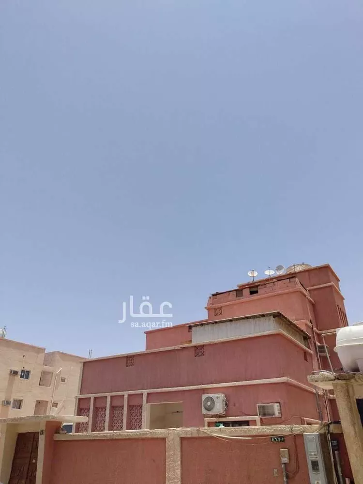 فيلا للبيع في شارع ابي الحسن الانصاري ، حي المربع ، الرياض ، منطقة الرياض صورة 2
