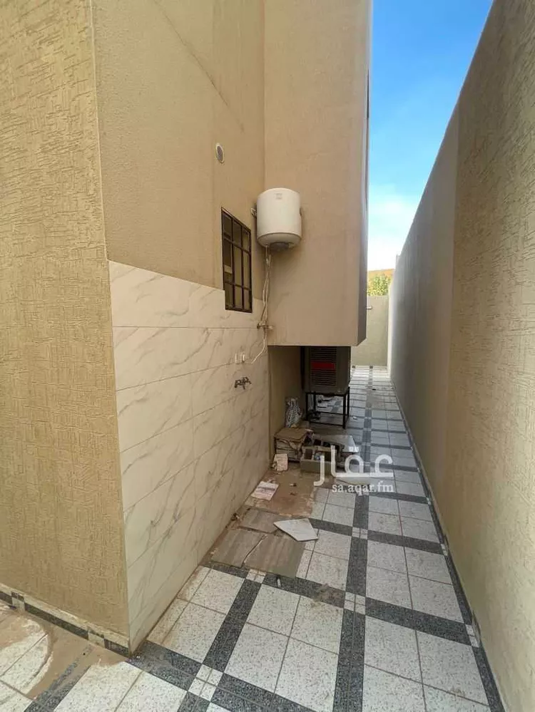 فيلا للإيجار في شارع حسان ابن كريب ابن المسرح, حي القويع, مدينة بريده, منطقة القصيم صورة 4