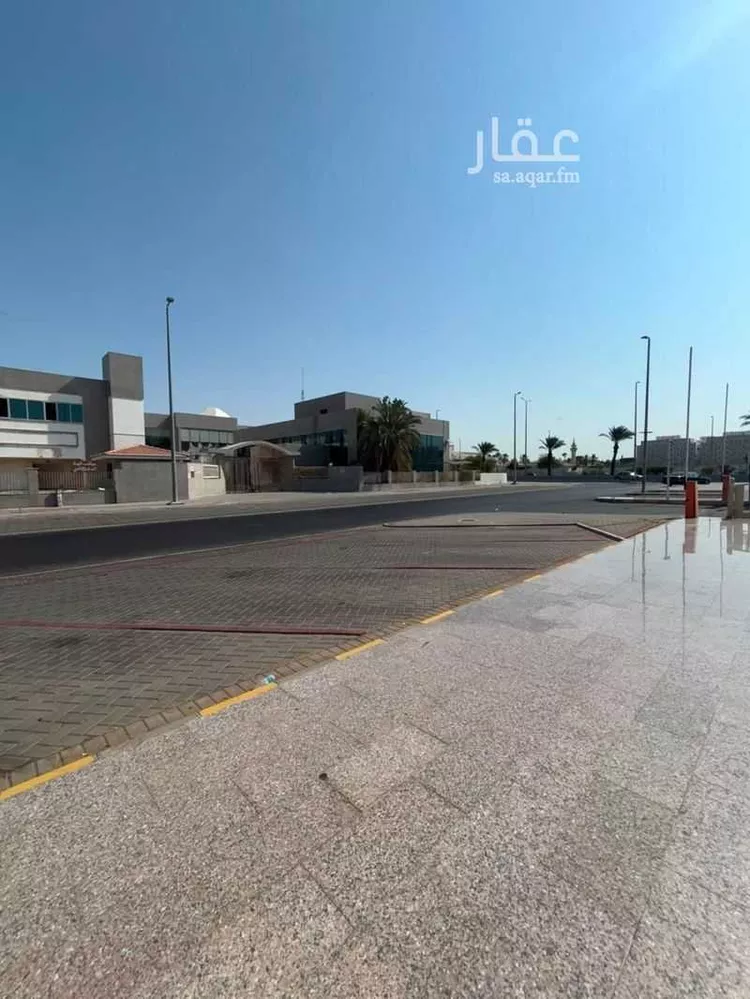 محل للإيجار في شارع طريق المدينة المنورة الفرعي, حي الحمراء, مدينة جدة, منطقة مكة المكرمة 7