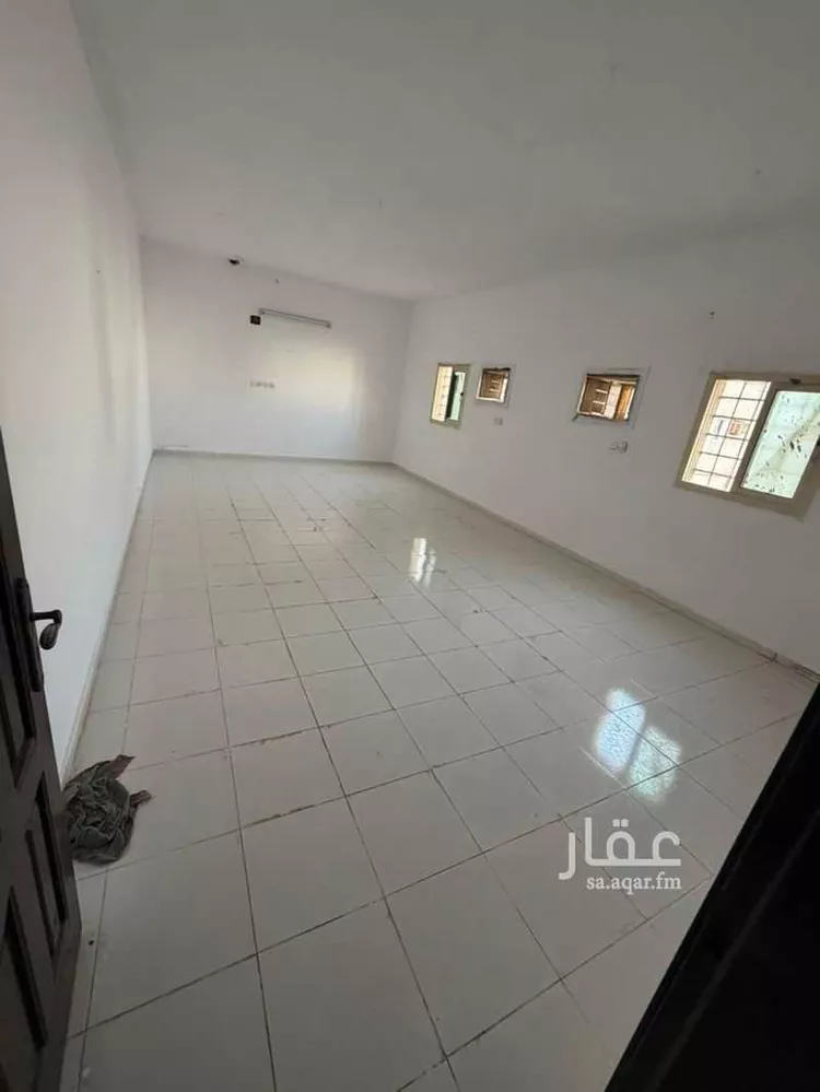 شقة للإيجار في شارع الحارث التميمي, حي القرينية, مدينة جدة, منطقة مكة المكرمة صورة 4