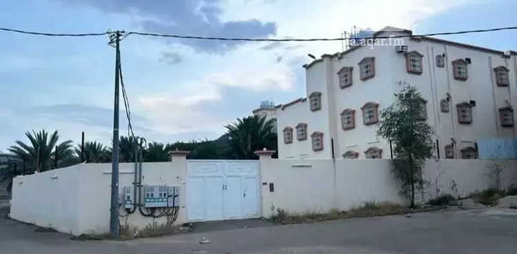 عمارة للإيجار في شارع الحكم بن الربيع بن عامر, حي الطيبات, مدينة العقيق, منطقة الباحة
