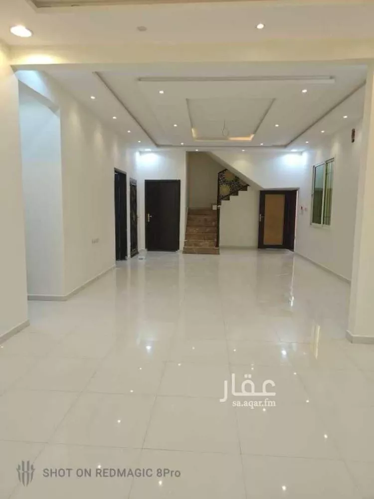 فيلا للإيجار في شارع السليمانية, حي الجنادرية, مدينة الرياض, منطقة الرياض صورة 2