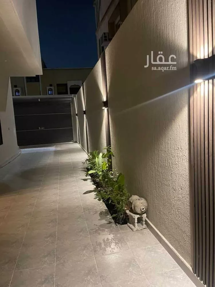 فيلا للبيع في شارع ابن فارس, حي الجلوية, مدينة الدمام, المنطقة الشرقية 8
