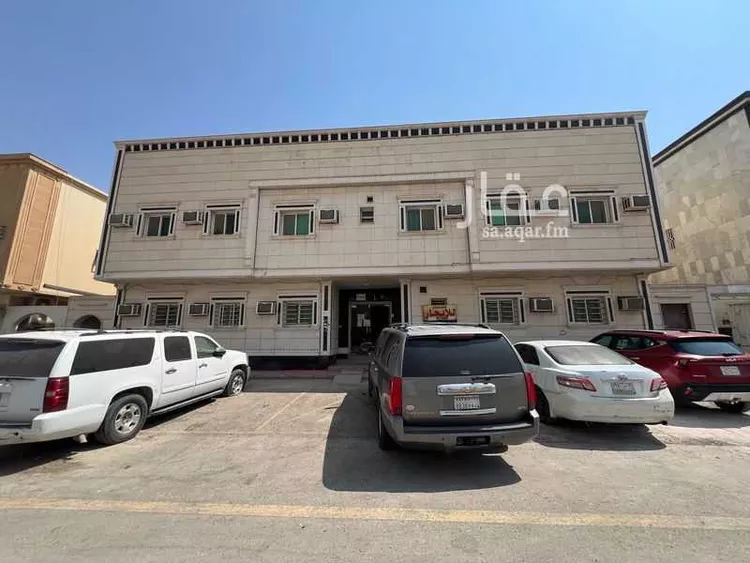 عمارة للبيع في شارع حمزة بن عبدالمطلب, حي العريجاء الغربي, مدينة الرياض, منطقة الرياض صورة 2