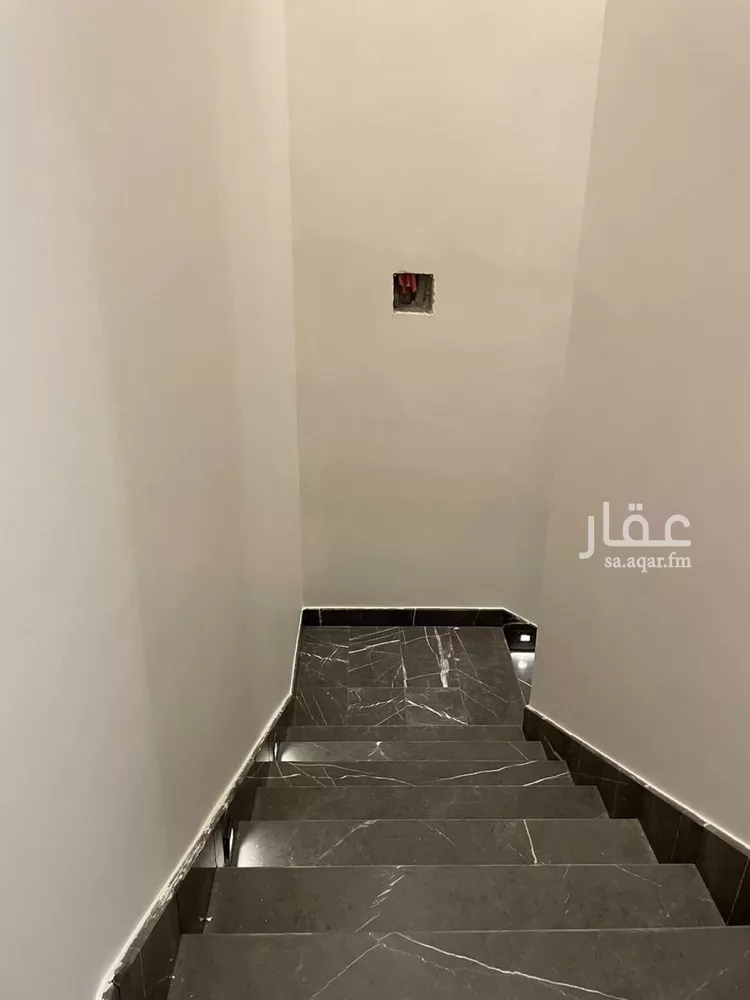 Villa for Sale in Riyadh Al Uraija Al Gharbiyah 6