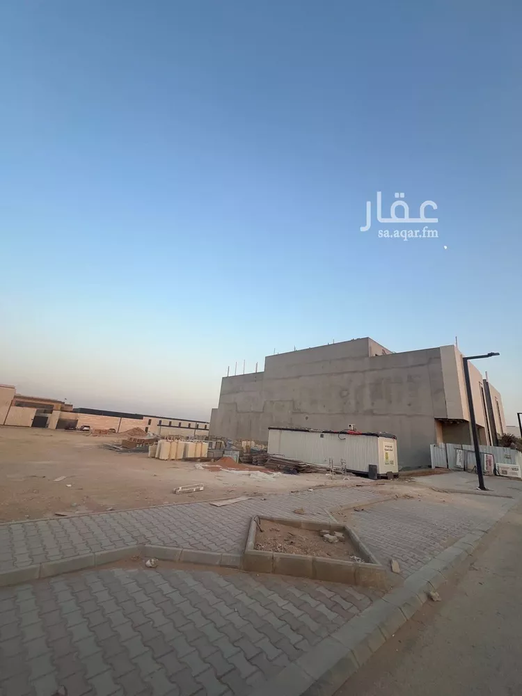 أرض للبيع في شارع أبي بكر القنائي, حي عرقة, مدينة الرياض, منطقة الرياض 6