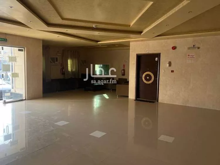 عمارة للبيع في شارع حمزة بن عبدالمطلب, حي العريجاء الغربي, مدينة الرياض, منطقة الرياض صورة 4