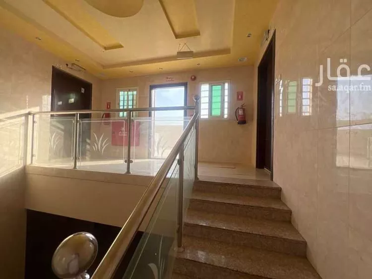 عمارة للبيع في شارع حمزة بن عبدالمطلب, حي العريجاء الغربي, مدينة الرياض, منطقة الرياض