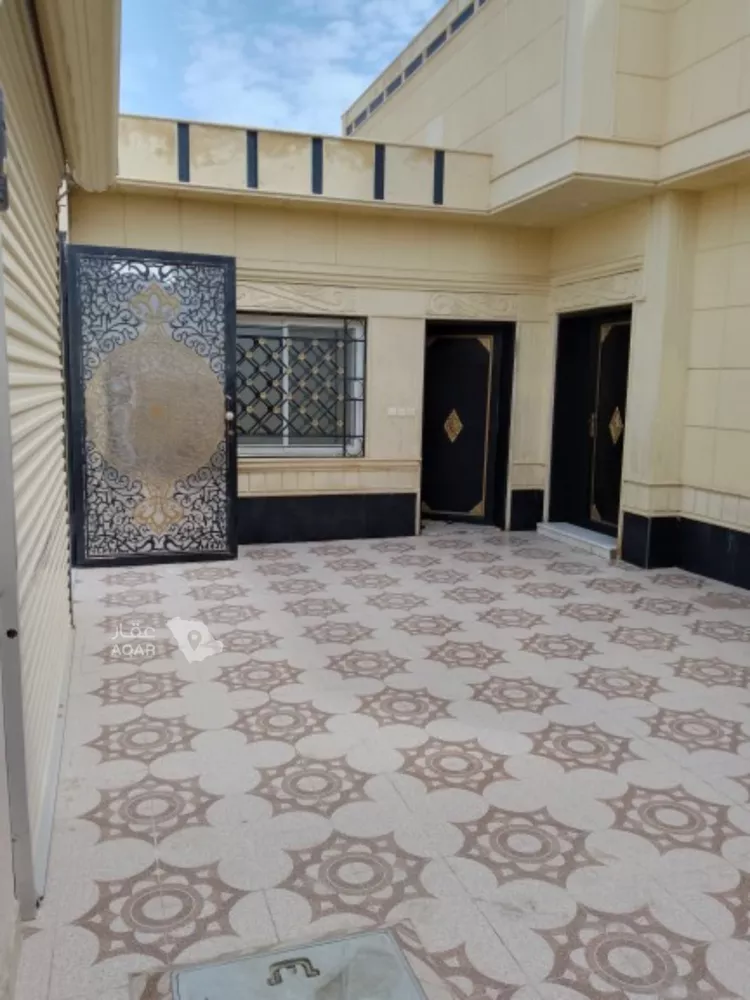 Villa for Sale in Riyadh Al Mahdiyah 4