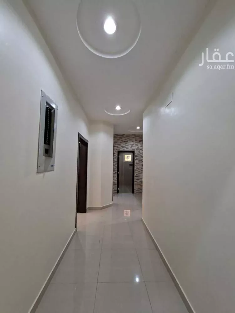 شقة للإيجار في شارع ظافر ابن حسن الازدي ، حي النقرة ، حائل ، منطقة حائل