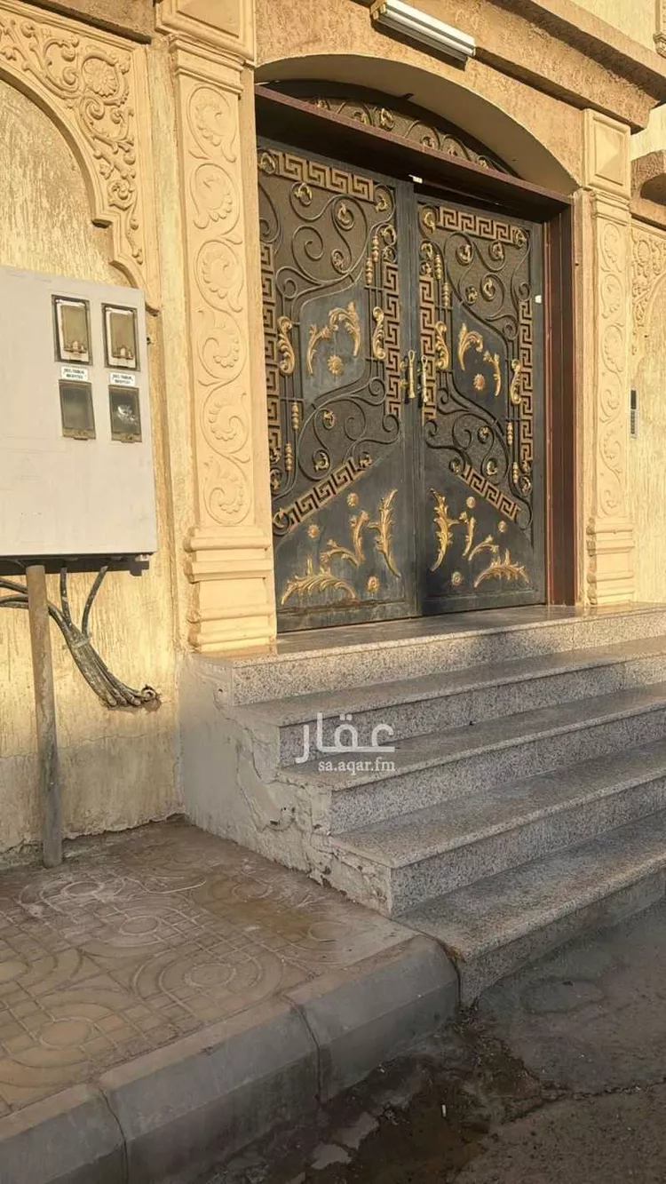 شقة للإيجار في شارع ورقة بن نوفل ، حي الروضة ، تبوك ، منطقة تبوك