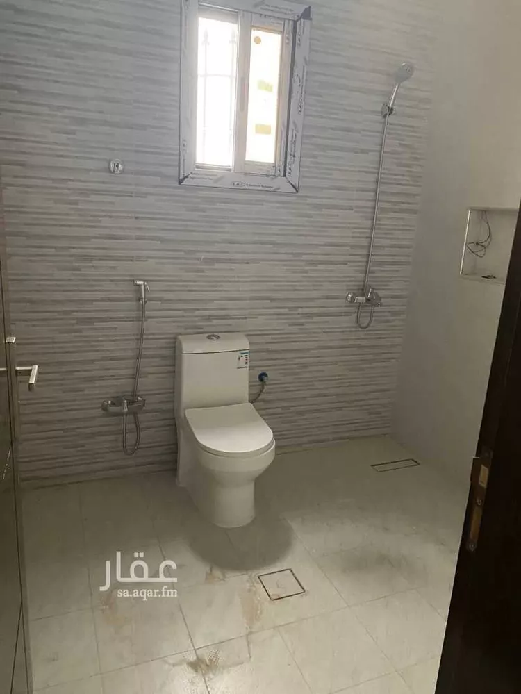 شقة للإيجار في شارع عبدالعزيز الحقباني ، حي الصيانة ، الطائف ، الطائف