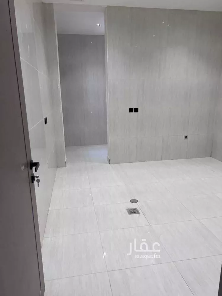 فيلا للبيع في شارع القرص, حي العقيق, مدينة الخبر, المنطقة الشرقية 15