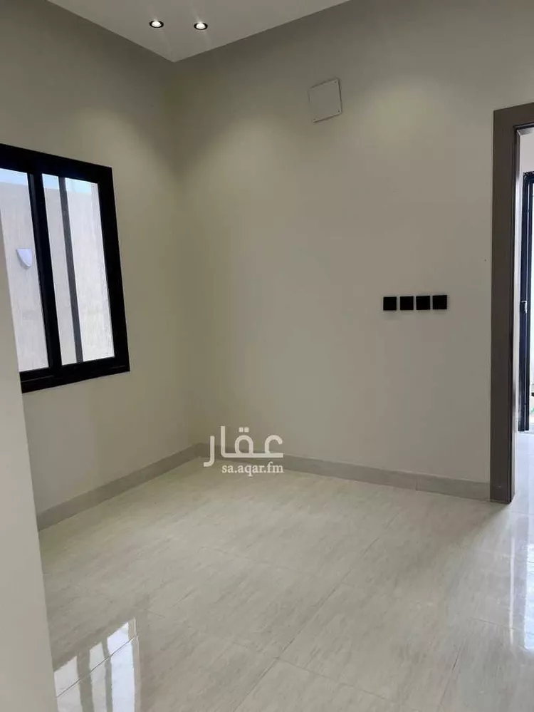 شقة للبيع في شارع القصيم, حي الصواري, مدينة الخبر, المنطقة الشرقية 14