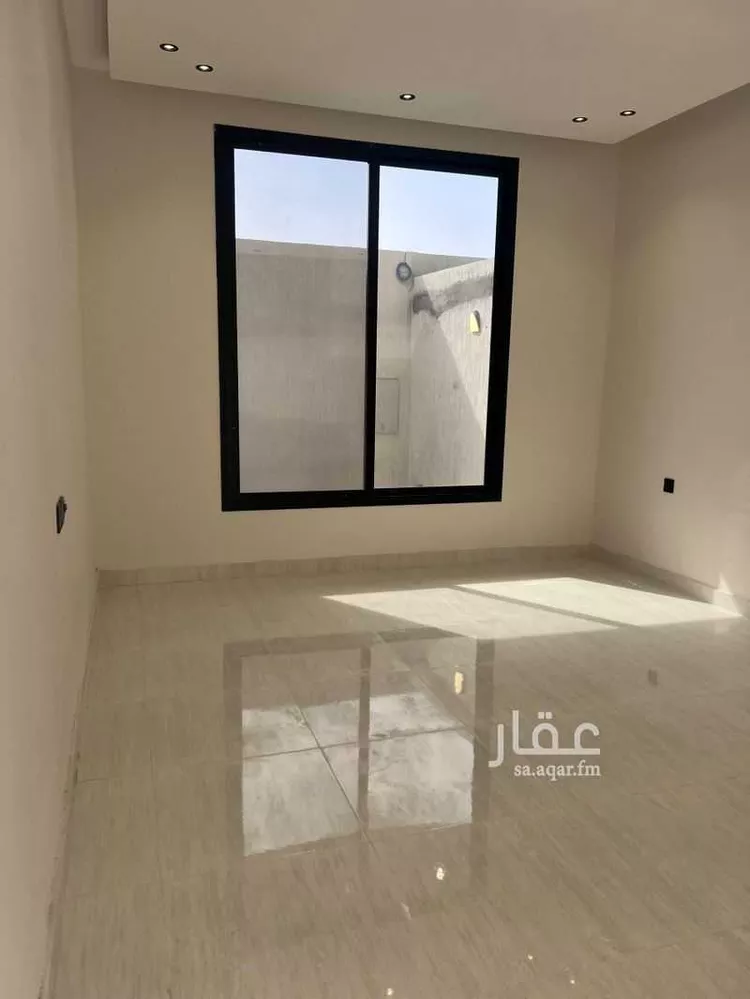 فيلا للبيع في شارع القرص, حي العقيق, مدينة الخبر, المنطقة الشرقية 9