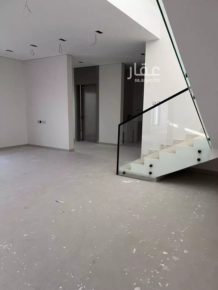 فيلا للبيع في شارع ليلى السدوسية, حي الأمانة, مدينة الدمام, المنطقة الشرقية صورة 4