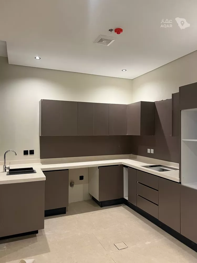 Apartment for Sale in Dammam Ash Shulah 4
