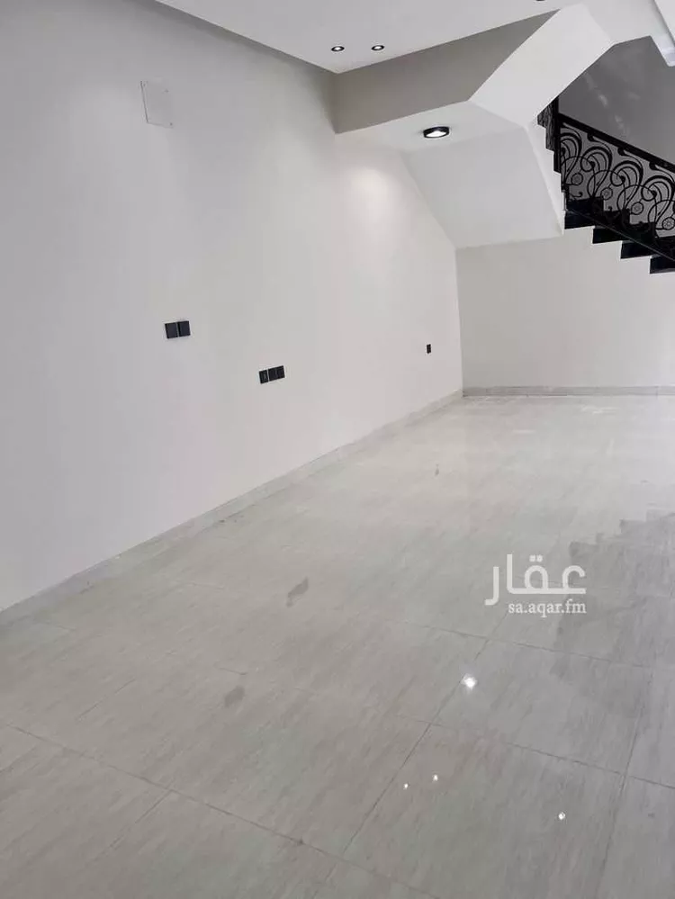 فيلا للبيع في شارع القرص, حي العقيق, مدينة الخبر, المنطقة الشرقية 16