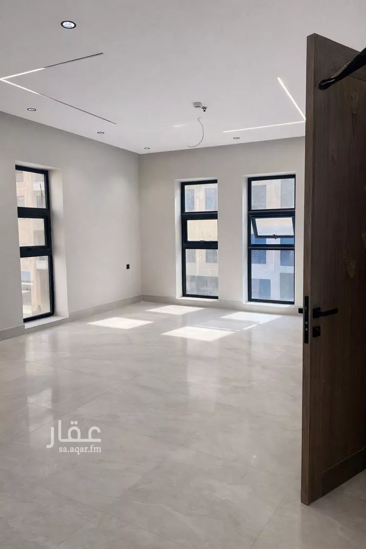 شقة للبيع في شارع القيصومة, حي الحمراء, مدينة الخبر, المنطقة الشرقية صورة 4