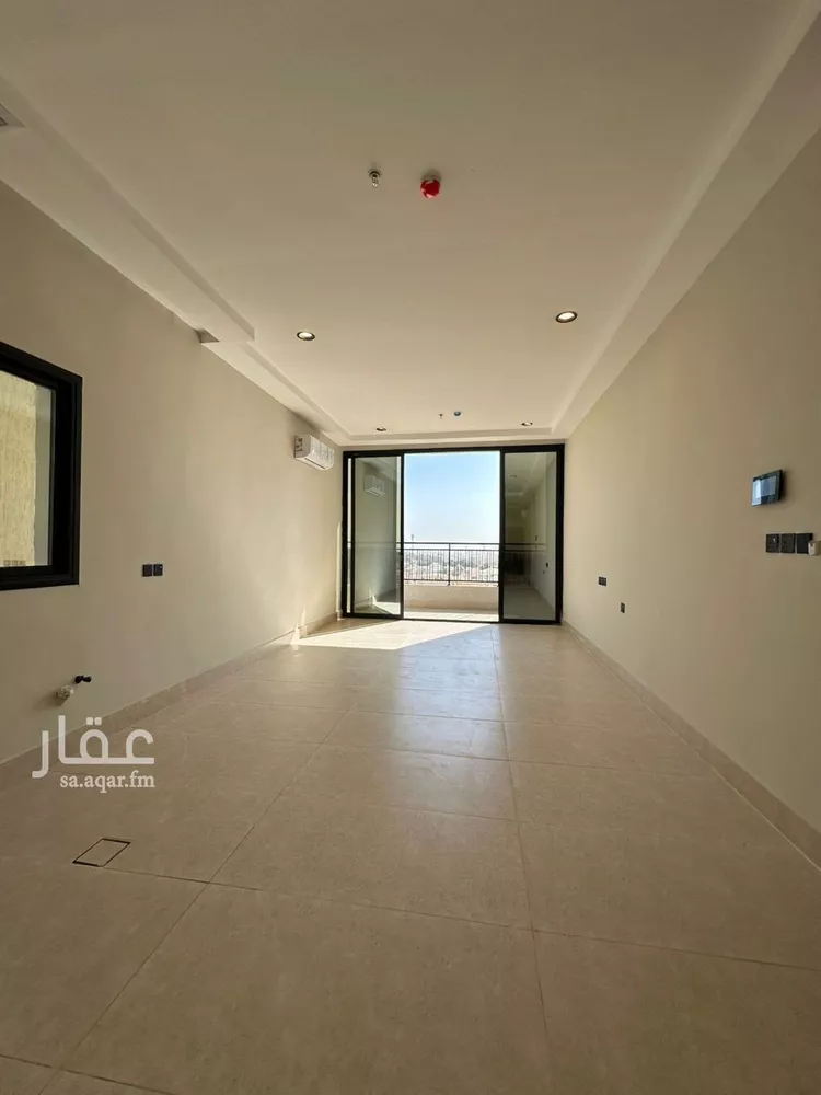 شقة للإيجار في شارع يزيد بن حصين, حي الدانة الشمالية, مدينة الظهران, المنطقة الشرقية صورة 2