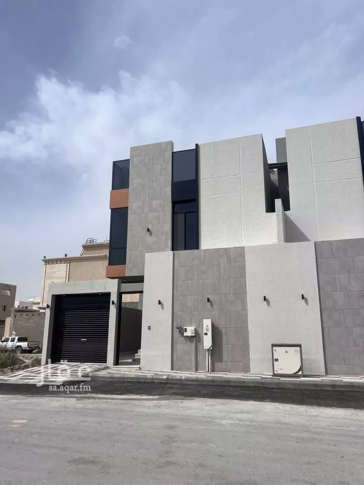 Villa for Sale in Al Khobar Al Aqiq