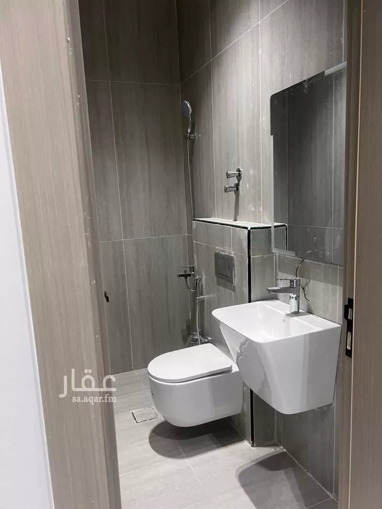 فيلا للبيع في شارع القرص, حي العقيق, مدينة الخبر, المنطقة الشرقية 10