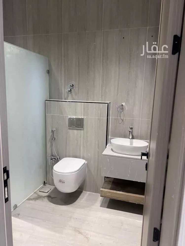 فيلا للبيع في شارع القرص, حي العقيق, مدينة الخبر, المنطقة الشرقية 13