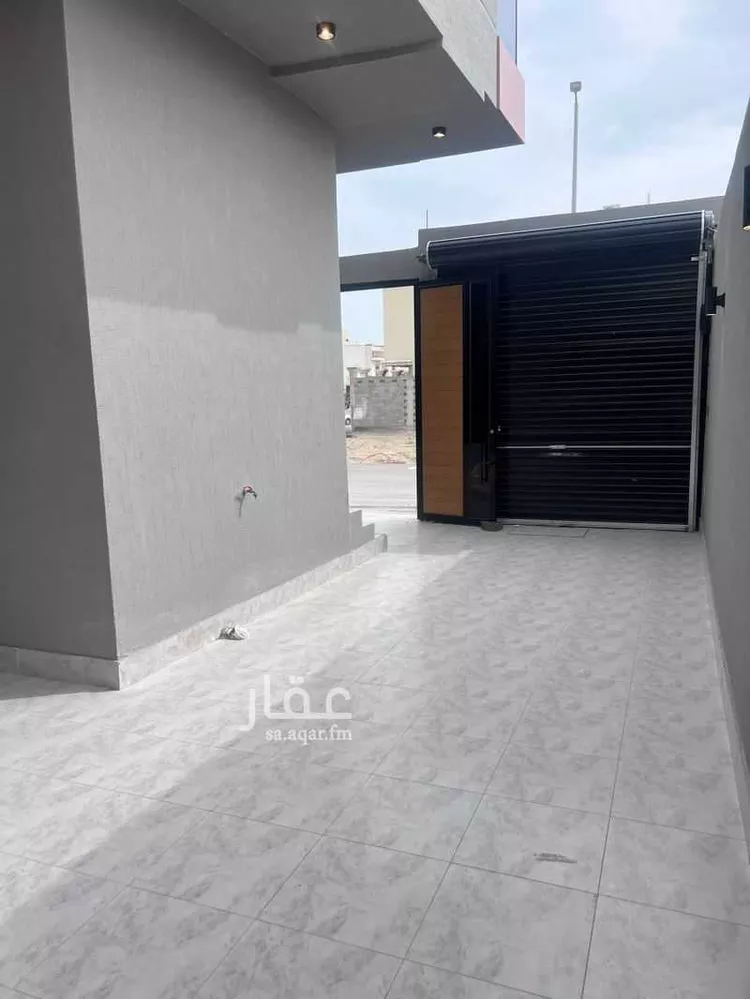 فيلا للبيع في شارع القرص, حي العقيق, مدينة الخبر, المنطقة الشرقية 6