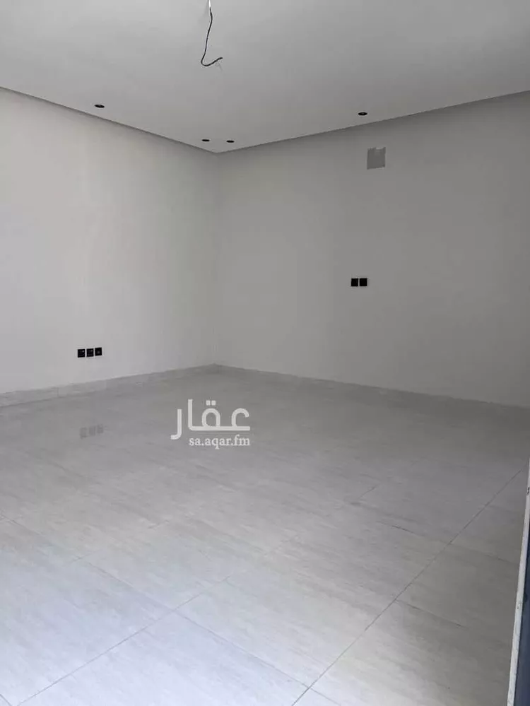 فيلا للبيع في شارع القرص, حي العقيق, مدينة الخبر, المنطقة الشرقية 7