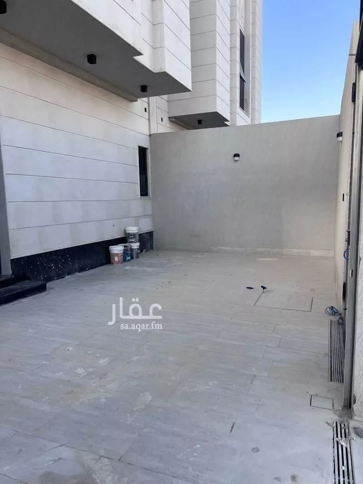 فيلا للبيع في شارع ليلى السدوسية, حي الأمانة, مدينة الدمام, المنطقة الشرقية صورة 5